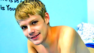 Cute seductive blonde twink shows us his fantastic body