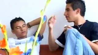 Gay guy from Latin America sucks some dick